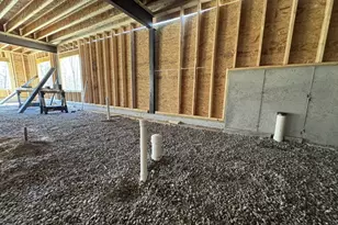 307 S E Main St, Douglas, MA 01516 - Photo 9