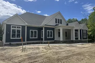 307 S E Main St, Douglas, MA 01516 - Photo 1