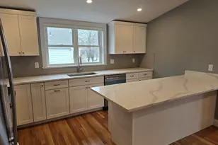 29 Appleton St, Arlington, MA 02476 - Photo 1
