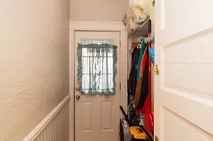 91 Stanton St, Worcester, MA 01605 - Photo 19