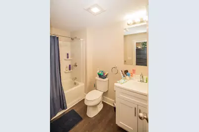 26 Vinson St, Worcester, MA 01605 - Photo 15