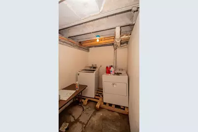 26 Vinson St, Worcester, MA 01605 - Photo 25