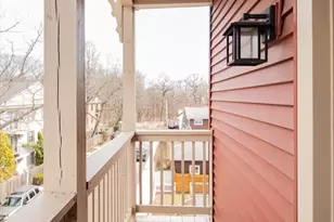 26 Vinson St, Worcester, MA 01605 - Photo 7