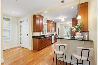 38 Courtyard Pl #38, Lexington, MA 02420 - Photo 7