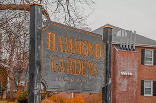 33 Hammond Pond Pkwy, Newton, MA 02467 - Photo 9