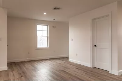 50 Gar Highway, Swansea, MA 02777 - Photo 7