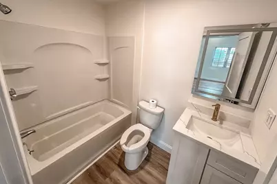 50 Gar Highway, Swansea, MA 02777 - Photo 5