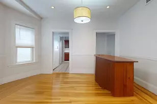 34 Saranac, Boston, MA 02122 - Photo 3