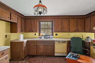 1022 Rowland Dr, Dighton, MA 02715 - Photo 5