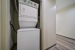 24 Cobblestone Ln, Gloucester, MA 01930 - Photo 11