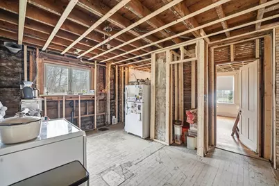 1177 Northampton St, Holyoke, MA 01040 - Photo 7