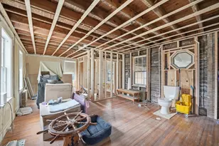 1177 Northampton St, Holyoke, MA 01040 - Photo 5