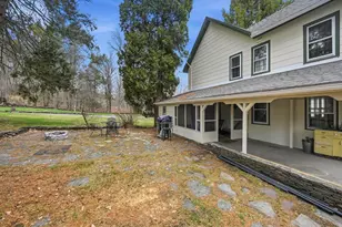 1177 Northampton St, Holyoke, MA 01040 - Photo 25