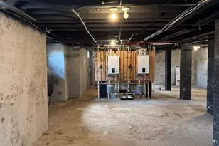 192 Chestnut St, Holyoke, MA 01040 - Photo 41