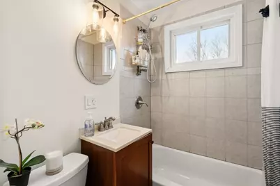 7 Quincy St #7, Watertown, MA 02478 - Photo 11