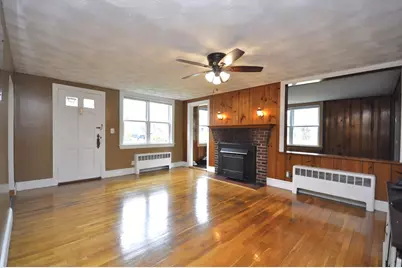 463 W Union St, East Bridgewater, MA 02333 - Photo 5