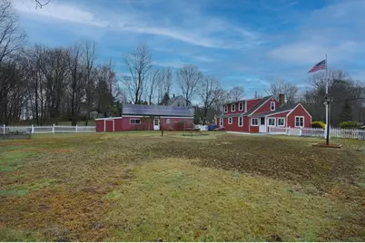 463 W Union St, East Bridgewater, MA 02333 - Photo 3