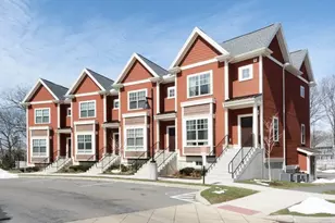 2009 Symmes Cir, Arlington, MA 02474 - Photo 1