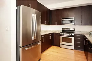 2009 Symmes Cir, Arlington, MA 02474 - Photo 3