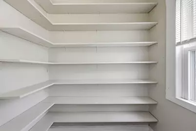 21-23 Continental St, Springfield, MA 01108 - Photo 9