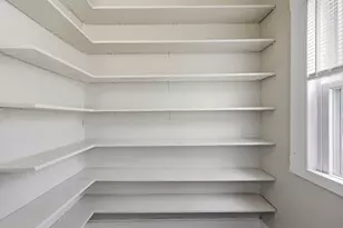 21-23 Continental St, Springfield, MA 01108 - Photo 9