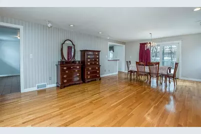 18 Howie Rd, Braintree, MA 02184 - Photo 5