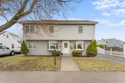 11 Lawson Ave, Revere, MA 02151 - Photo 9