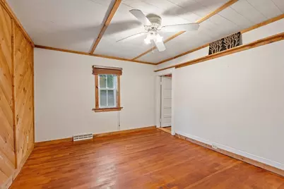 10 Worcester Rd, Townsend, MA 01469 - Photo 11