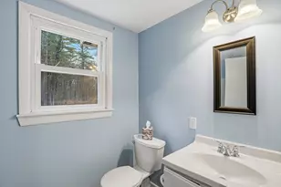 35 Brooks St, Upton, MA 01568 - Photo 15