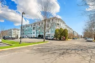 4 Repton Circle, Watertown, MA 02472 - Photo 3