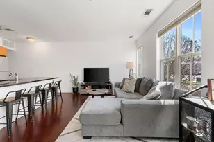 4 Repton Circle, Watertown, MA 02472 - Photo 17