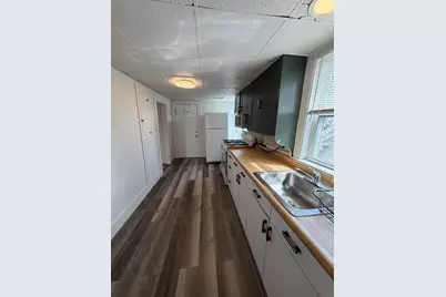 178 Maple #2, Danvers, MA 01923 - Photo 3