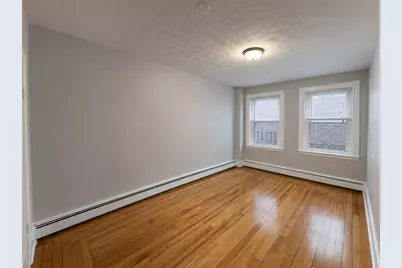 39 Forest St #2, Boston, MA 02119 - Photo 9