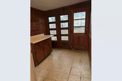 35 Felton Pl, Melrose, MA 02176 - Photo 3