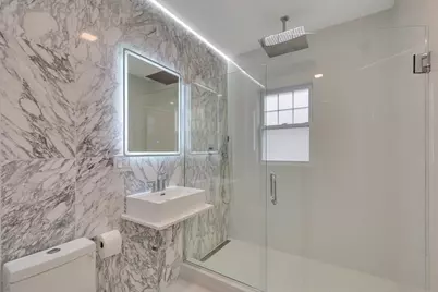 95 Landseer St, Boston, MA 02132 - Photo 19