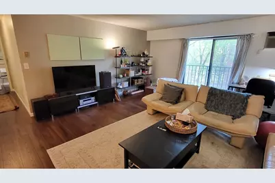 135 Pleasant St #305, Brookline, MA 02446 - Photo 3