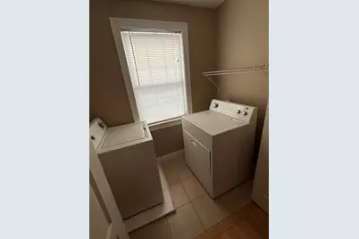 34 Johnson St #1, Worcester, MA 01604 - Photo 17