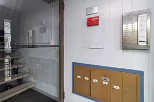 25 Linden Ave, Somerville, MA 02143 - Photo 15