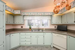 19 Hawthorne St, Rockland, MA 02370 - Photo 11