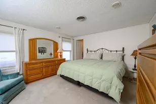 19 Hawthorne St, Rockland, MA 02370 - Photo 17