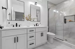 73 Romsey St, Boston, MA 02125 - Photo 17