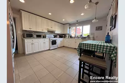 9 Kenwood St. #1, Brookline, MA 02446 - Photo 9