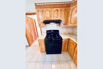 34 Medford St #1, Medford, MA 02155 - Photo 11