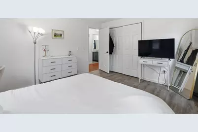 228 Aubinwood Rd, Amherst, MA 01002 - Photo 9