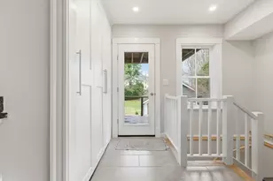 381 Washington St, Melrose, MA 02176 - Photo 35