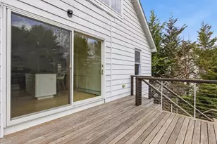 381 Washington St, Melrose, MA 02176 - Photo 15