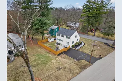 14 Kendall St, Wilmington, MA 01887 - Photo 27