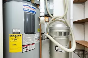 22 Collins St, Danvers, MA 01923 - Photo 33