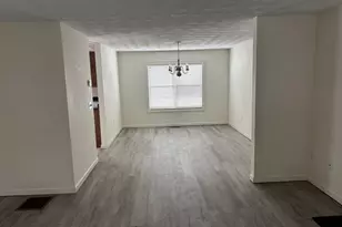 13 Navajo Rd, Worcester, MA 01606 - Photo 5