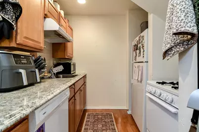 19-21 Chestnut Street, Framingham, MA 01701 - Photo 5